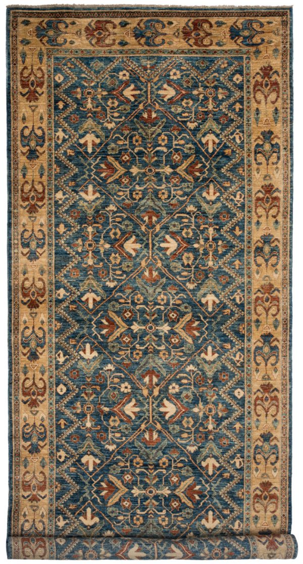 Fine Chob Rang  355cm x 156cm / 11'8'' x 5'1''