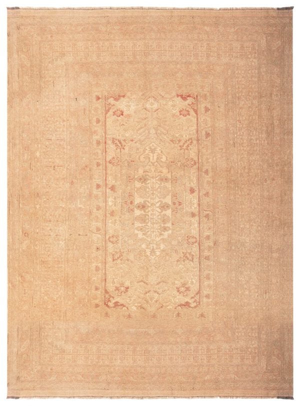 Qala-E-Nau  368cm x 288cm / 12'1'' x 9'5''