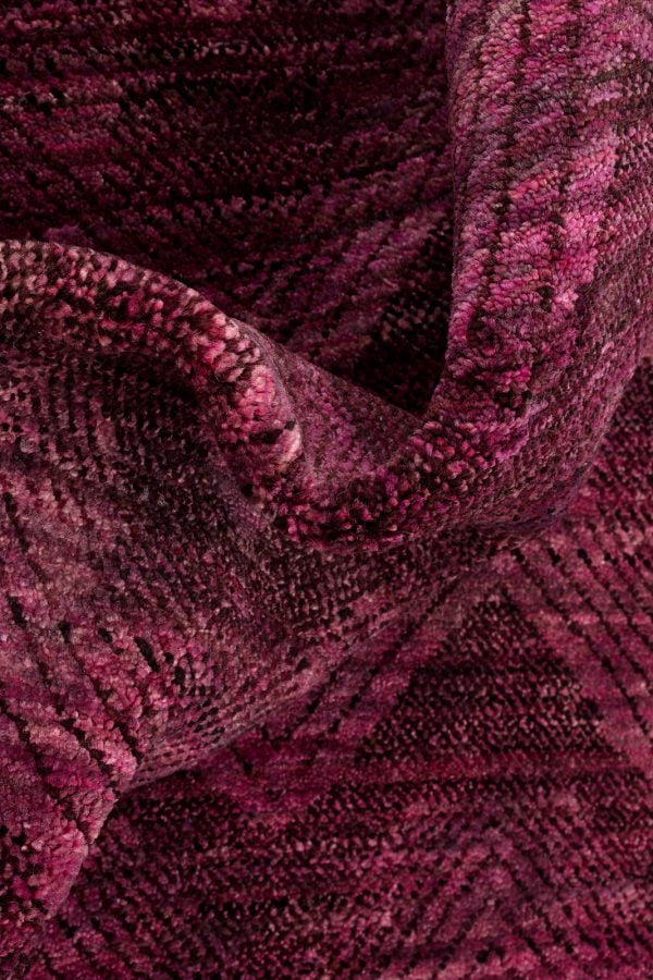 Aryana  249cm x 167cm / 8'2'' x 5'6'' - Image 2