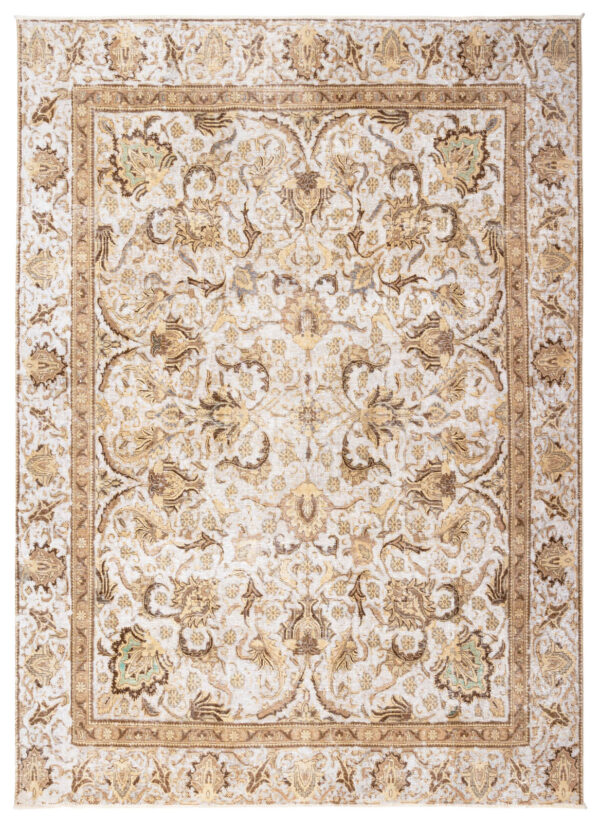 Vintage Persian  304cm x 273cm / 10' x 8'11''