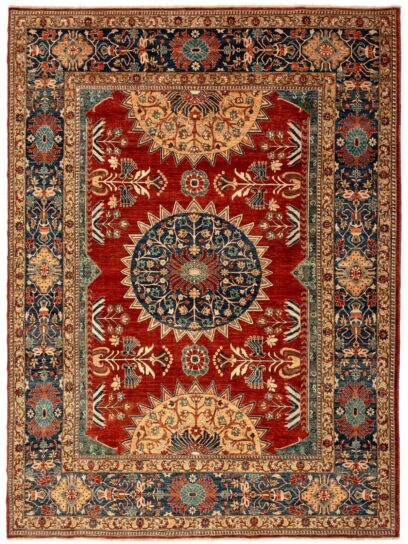 Chob Rang  298cm x 250cm / 9'9'' x 8'3''