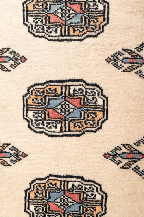 Bokhara  250cm x 151cm / 8'3'' x 5' - Image 4