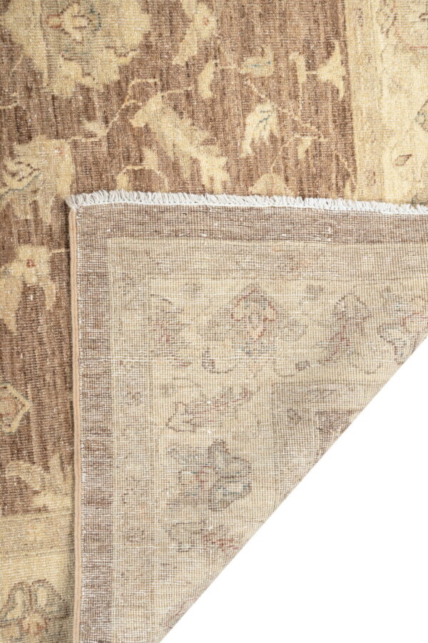 Vintage Ziegler  239cm x 166cm / 7'10'' x 5'5'' - Image 7