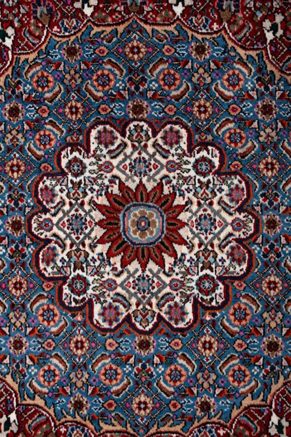 Moud  407cm x 301cm / 13'4'' x 9'10'' - Image 3