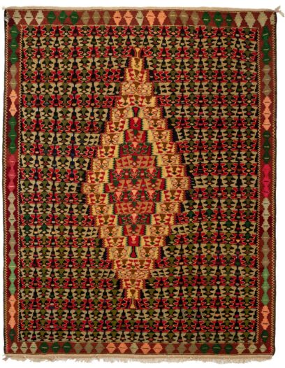 Seneh Kilim  147cm x 130cm / 4'10'' x 4'3''