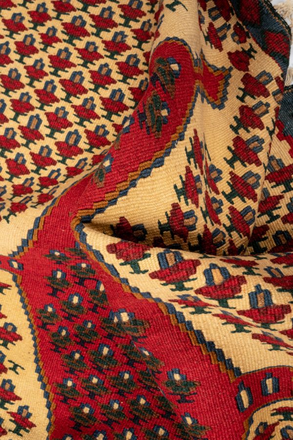Seneh Kilim  150cm x 117cm / 4'11 x 3'10'' - Image 2
