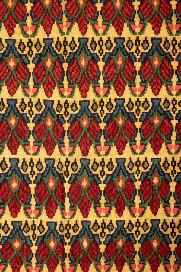 Seneh Kilim  162cm x 108cm / 5'4'' x 3'7'' - Image 3