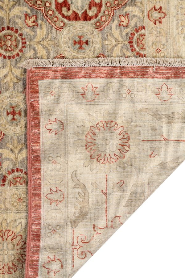 Fine Ziegler Rug 297cm x 207cm / 9'9'' x 6'10'' - Image 6