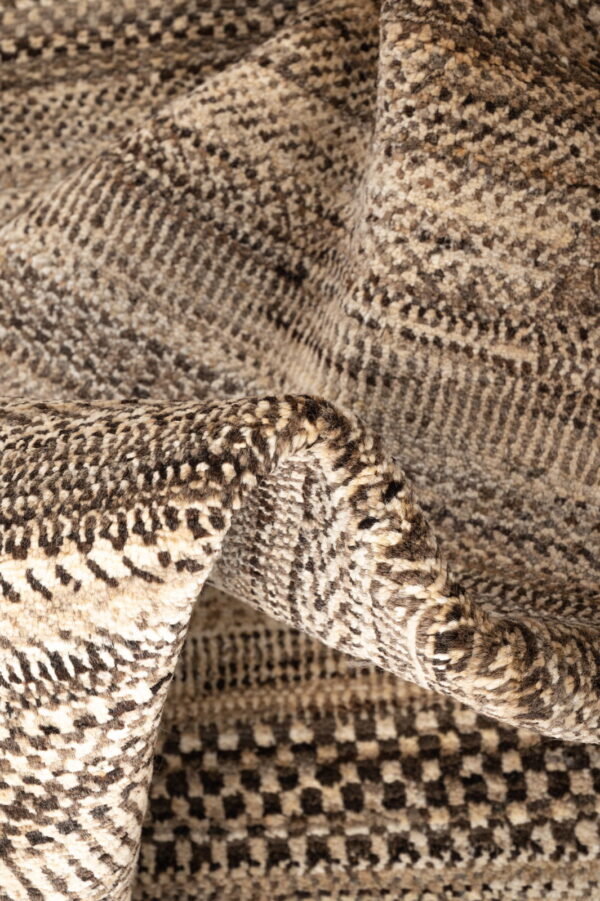 Gabbeh Retro-Natural  206cm x 154cm / 6'9'' x 5'1'' - Image 2