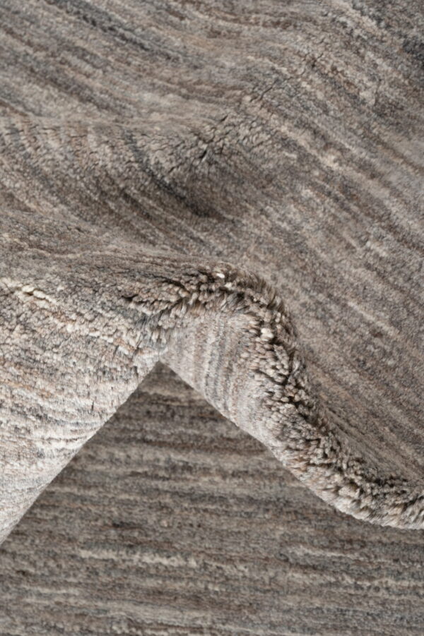 Gabbeh Natural  186cm x 120cm / 6'1'' x 3'11'' - Image 2
