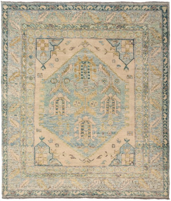 Abshar 293cm x 245cm / 9'7'' x 8'4''