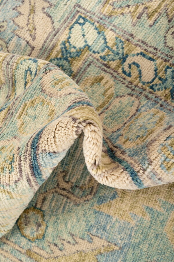 Abshar 293cm x 245cm / 9'7'' x 8'4'' - Image 2