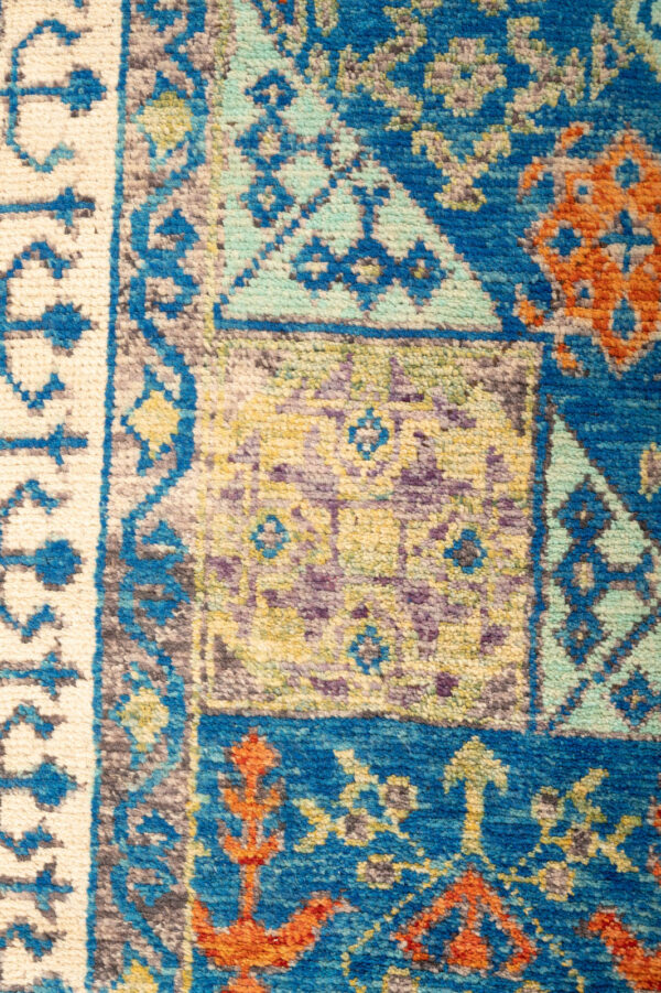 Abshar  298cm x 195cm / 9'9'' x 6'5'' - Image 5
