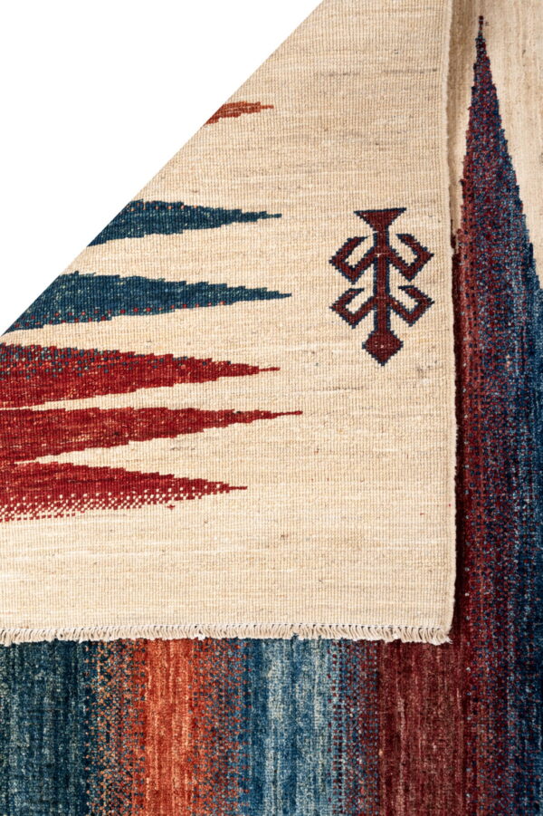 Aryana  304cm x 203cm / 9'11'' x 6'8'' - Image 8