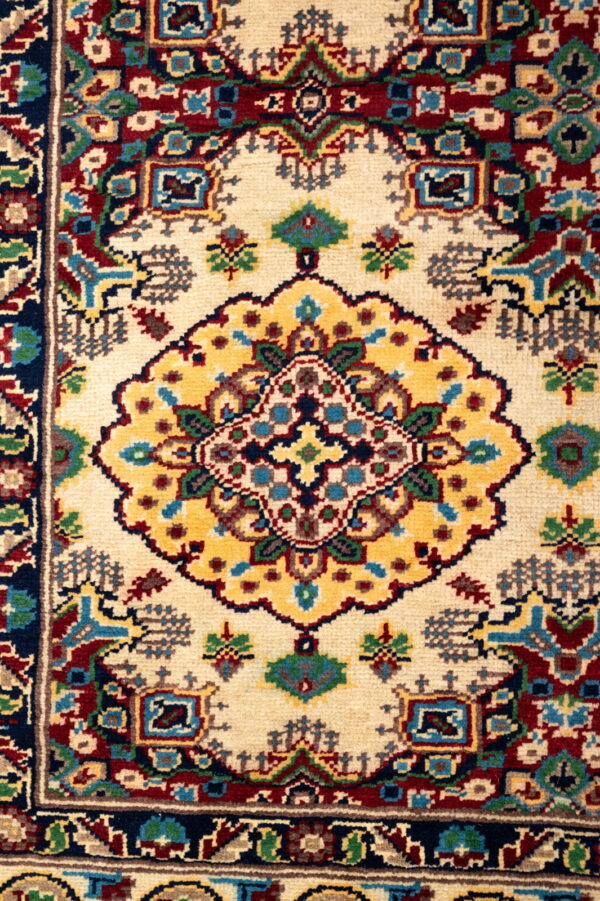 Kunduz Ranga  291cm x 200cm / 9'6'' x 6'7'' - Image 4