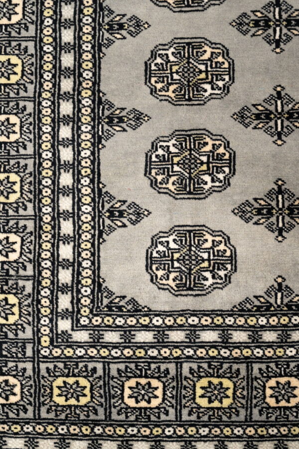 Bokhara 290cm x 183cm / 9'6'' x 6' - Image 6