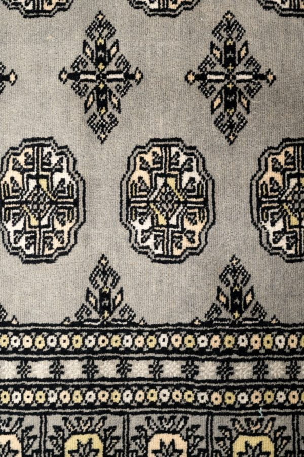 Bokhara 290cm x 183cm / 9'6'' x 6' - Image 4