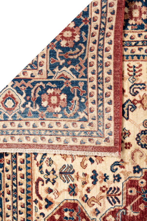 Fine Chob Rang  300cm x 208cm / 9'10'' x 6'10'' - Image 9