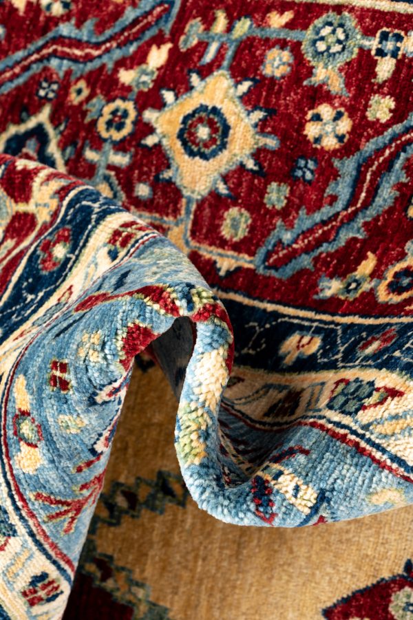 Chob Rang  303cm x 203cm / 9'11'' x 6'8'' - Image 2