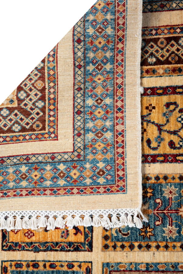 Chob Rang  351cm x 246cm / 11'6'' x 8'1'' - Image 8