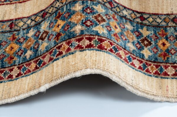 Chob Rang  351cm x 246cm / 11'6'' x 8'1'' - Image 9