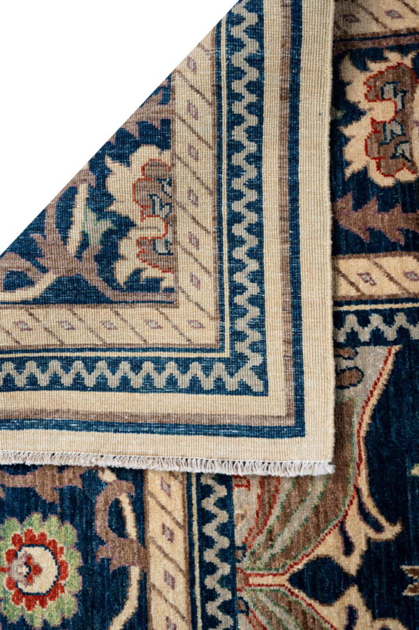 Chob Rang  362cm x 276cm / 11'10'' x 9'1'' - Image 8