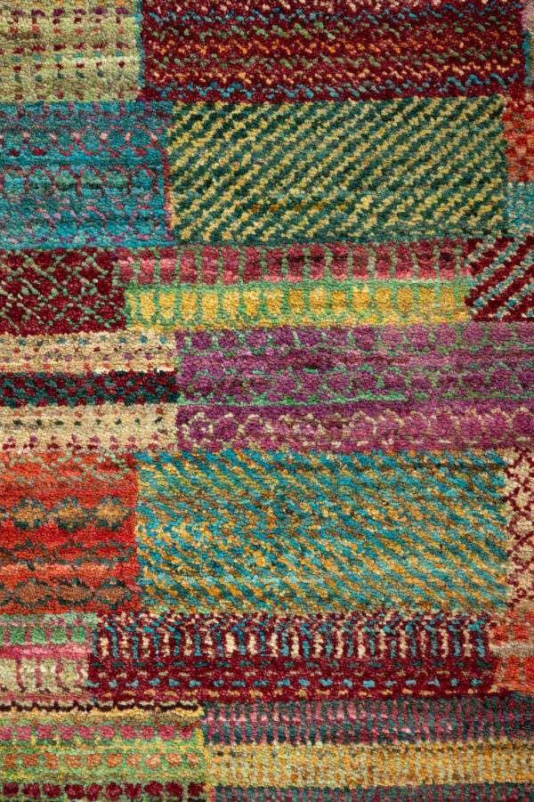 Gabbeh Retro Rug 347cm x 249cm / 11'5'' x 8'2'' - Image 3
