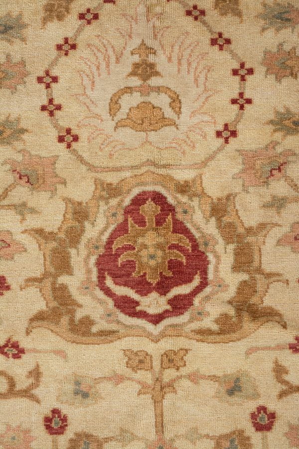 Fine Ziegler  324cm x 212cm / 10'7'' x 6'11'' - Image 4