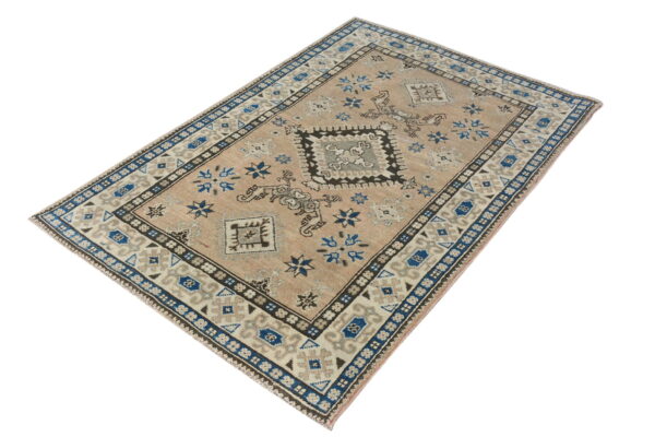 Village Kazak  148cm x 98cm / 4'10'' x 3'3'' - Image 3