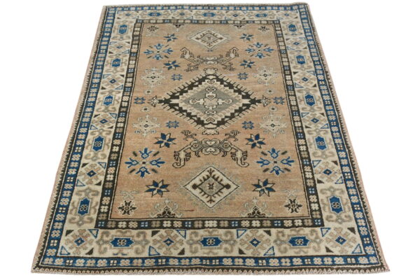 Village Kazak  148cm x 98cm / 4'10'' x 3'3'' - Image 4