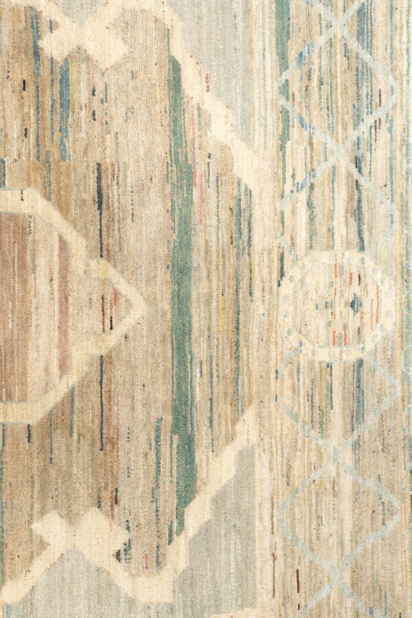 Modern Sultan 293cm x 199cm / 9'7'' x 6'6'' - Image 8
