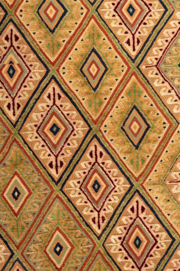 Dezange 282cm x 197cm / 9'3'' x 6'5'' - Image 3