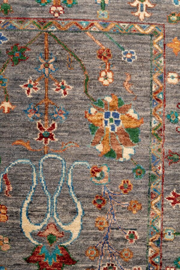 Sultani 200cm x 150cm / 6'7'' x 4'11'' - Image 5