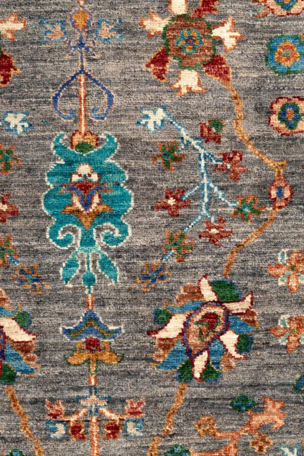 Sultani 200cm x 150cm / 6'7'' x 4'11'' - Image 8