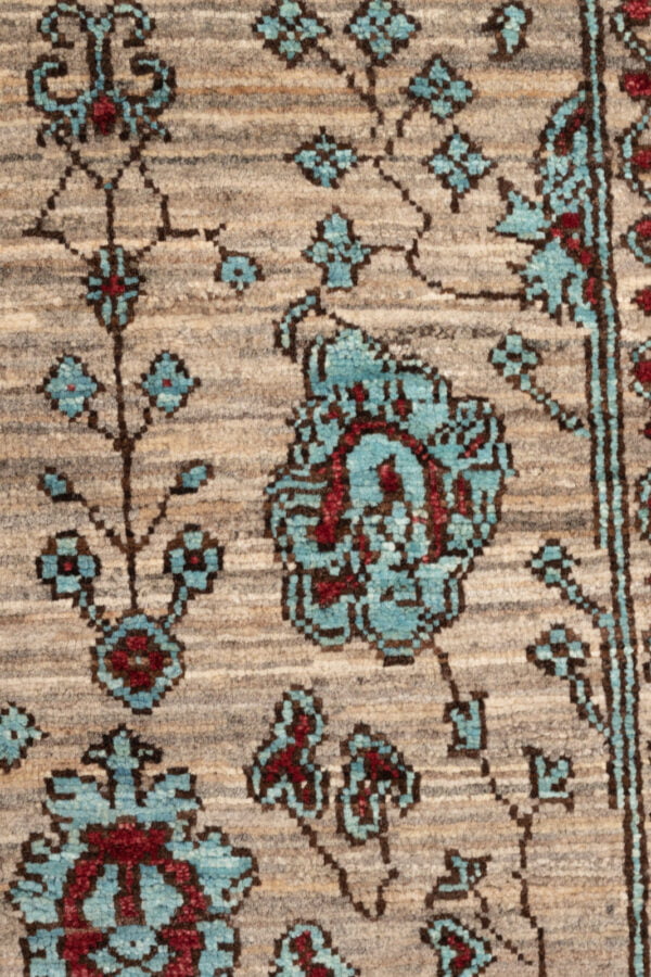 Sultani 180cm x 126cm / 5'11'' x 4'2'' - Image 4