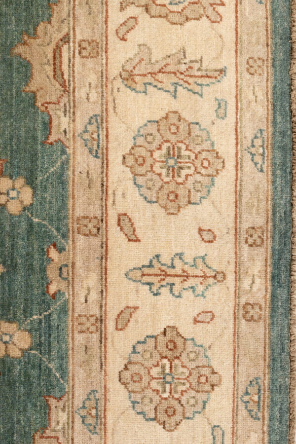 Ziegler Rug 244cm x 169cm / 8' x 5'6'' - Image 5