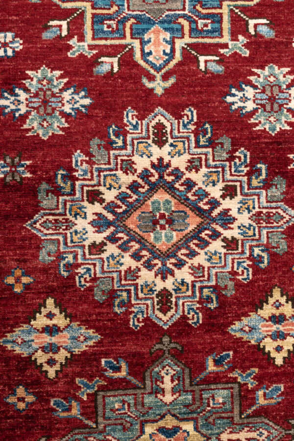 Fine Kazak 399cm x 82cm / 13'1'' x 2'8'' - Image 5