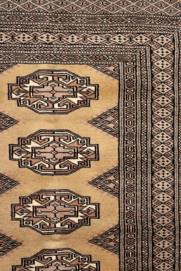 Bokhara 588cm x 76cm / 19'4'' x 2'6'' - Image 4