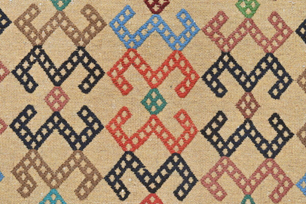 Soumak Kilim 127cm x 78cm / 4'2'' x 2'7'' - Image 3