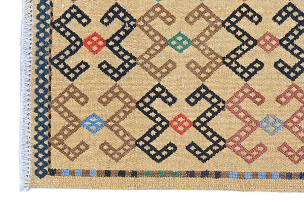 Soumak Kilim 127cm x 78cm / 4'2'' x 2'7'' - Image 4