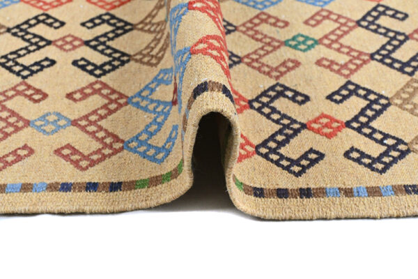 Soumak Kilim 127cm x 78cm / 4'2'' x 2'7'' - Image 6
