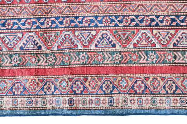 Fine Kazak 233cm x 168cm / 7'8'' x 5'6'' - Image 5