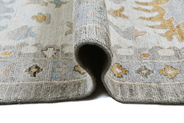 Chob Rang Oushak 410cm x 303cm / 13'6'' x 9'11'' - Image 6