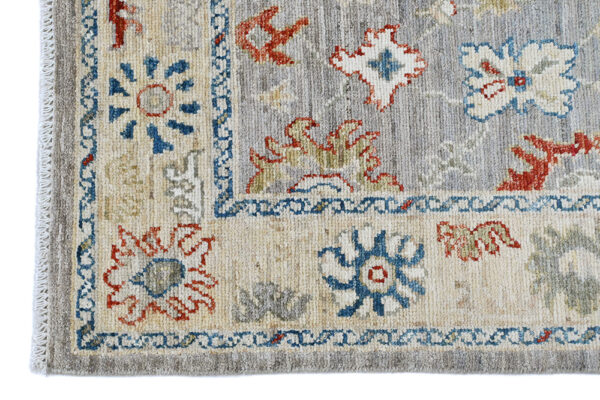 Chob Rang Oushak  188cm x 118cm / 6'2'' x 3'10'' - Image 4