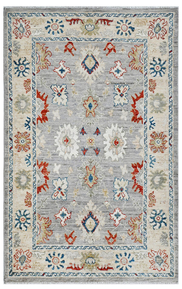 Chob Rang Oushak  188cm x 118cm / 6'2'' x 3'10''