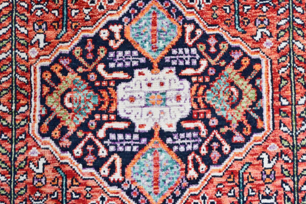 Abshar 183xm x 121cm / 6' x 4' - Image 3