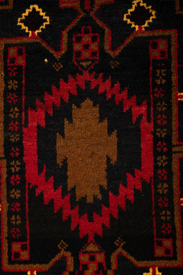 Old Baluch Rug 372cm x 255cm / 12'3'' x 8'4'' - Image 4