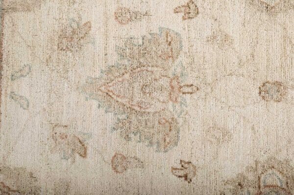 Ziegler Rug 158cm x 150cm - Image 5