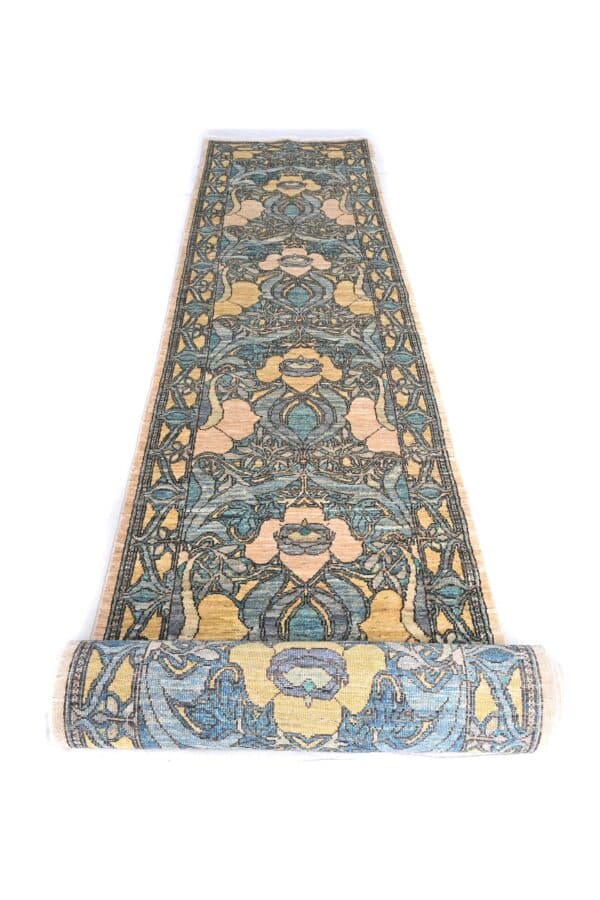 Chob Rang William Morris Runner 569cm x 77cm / 18'8'' x 2'6'' - Image 3
