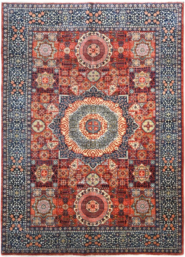 Chob Rang Mamluk 250cm x 165cm / 8'3'' x 5'5''